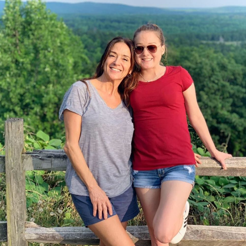 Meet your Posher, Celeste